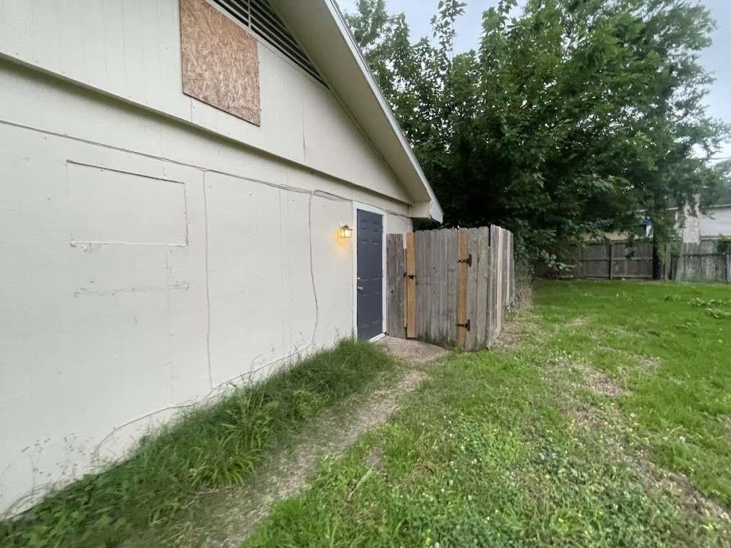11042 Lafferty Oaks Street, Houston, Texas image 7