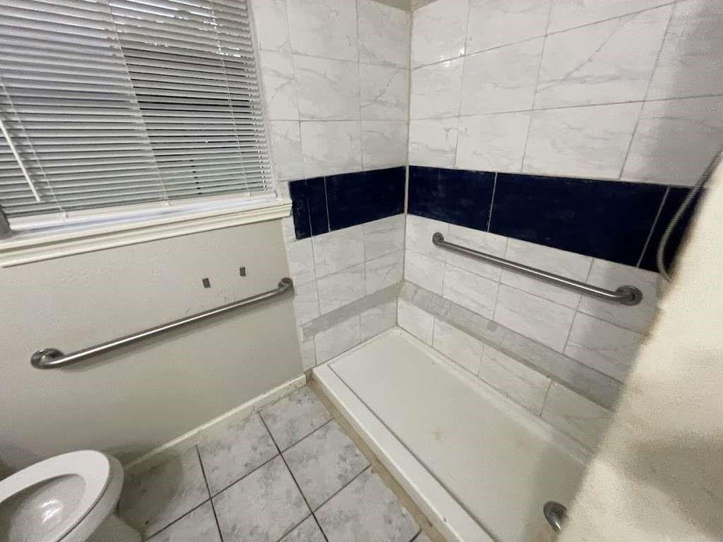 11042 Lafferty Oaks Street, Houston, Texas image 23