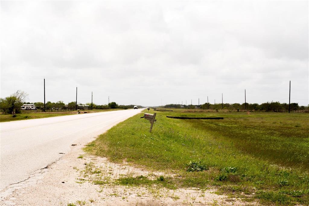 27250 Fm 2004, Angleton, Texas image 8