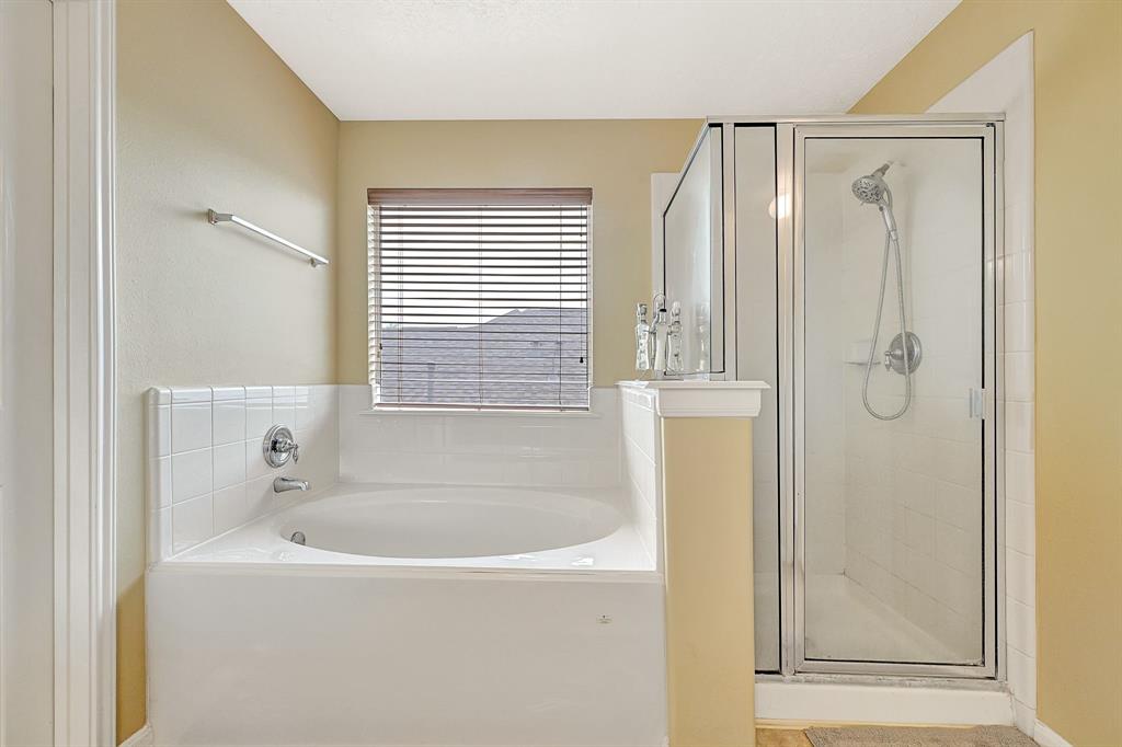 9002 S Ferndale Place Drive, Houston, Texas image 11