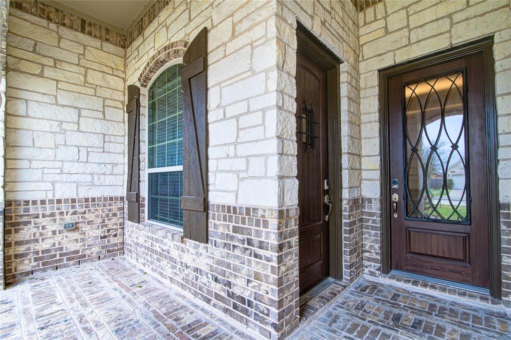 2274 Oakleaf Trail Lane