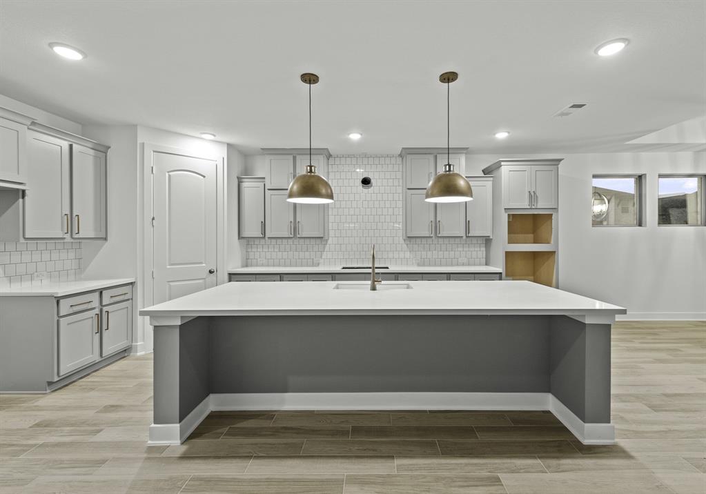 2803 Sweet Honey Lane