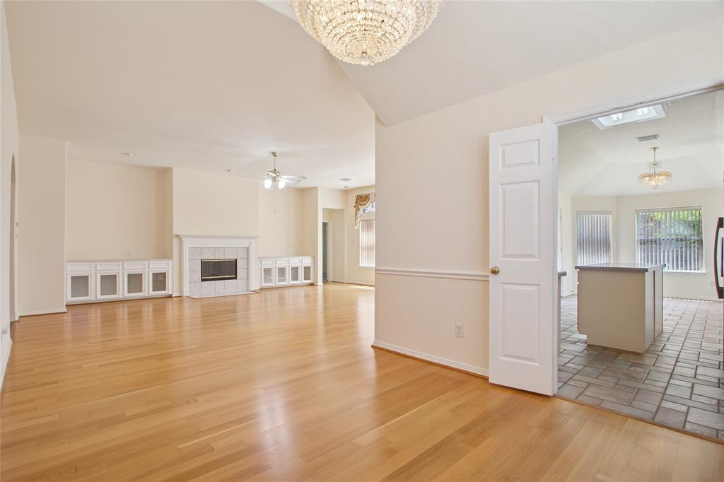 18415 Deer Crossing Drive, Humble, Texas image 7