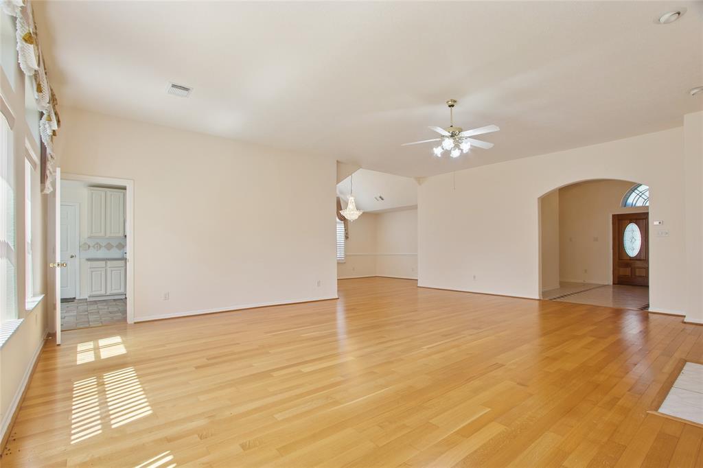 18415 Deer Crossing Drive, Humble, Texas image 6