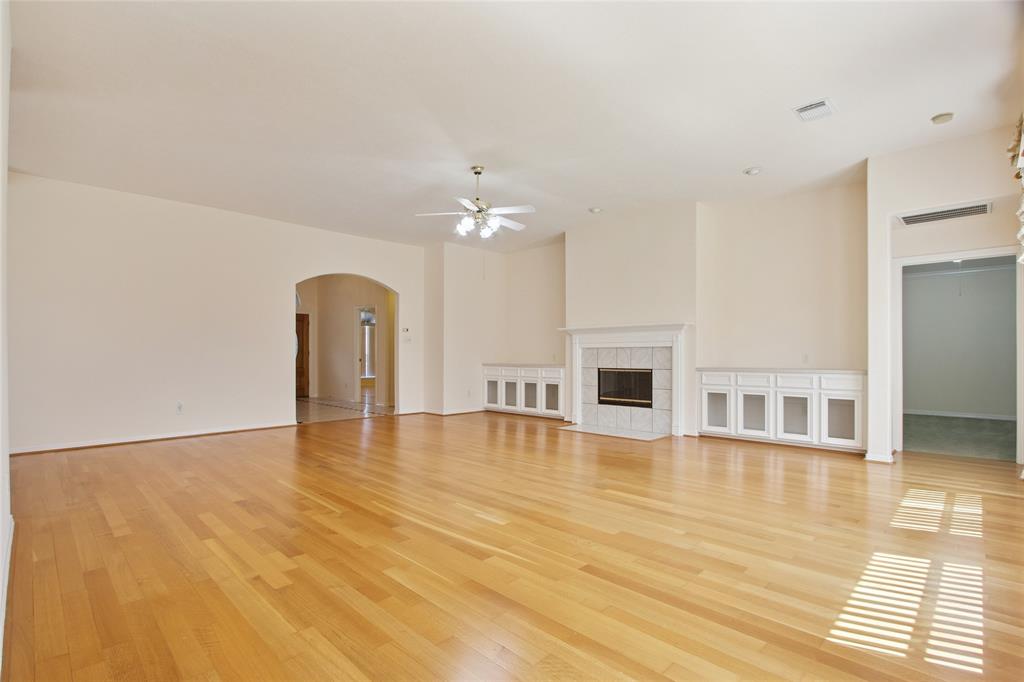 18415 Deer Crossing Drive, Humble, Texas image 5