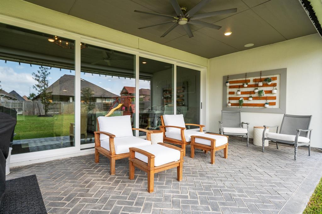 25007 Coperti Lane, Spring, Texas image 36