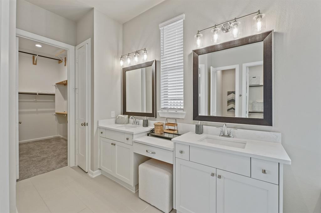 4739 Vaughan Way, Iowa Colony, Texas image 32