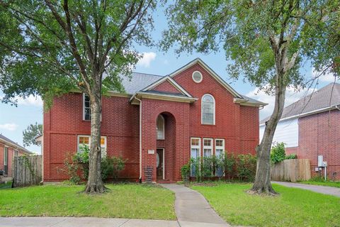 A home in League City