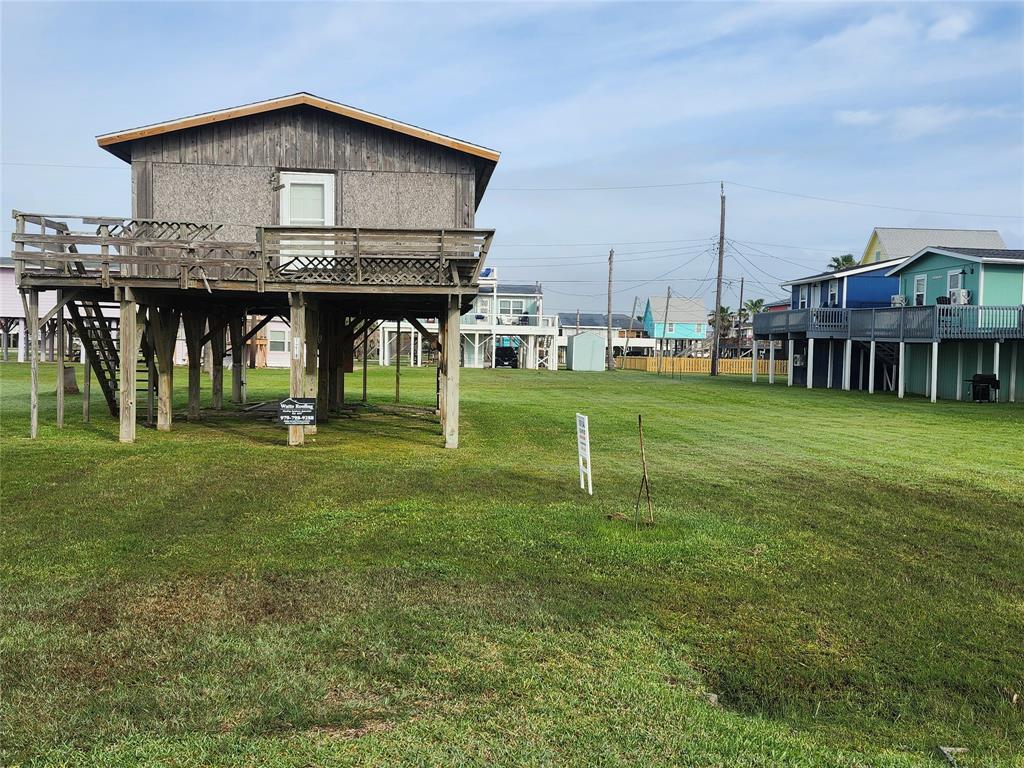 1218 Middle Dr, Surfside Beach, Texas image 5
