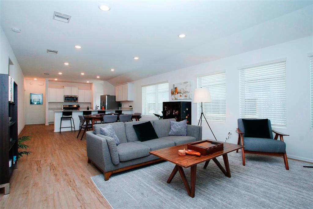 19326 Via Vinovo Court, New Caney, Texas image 13