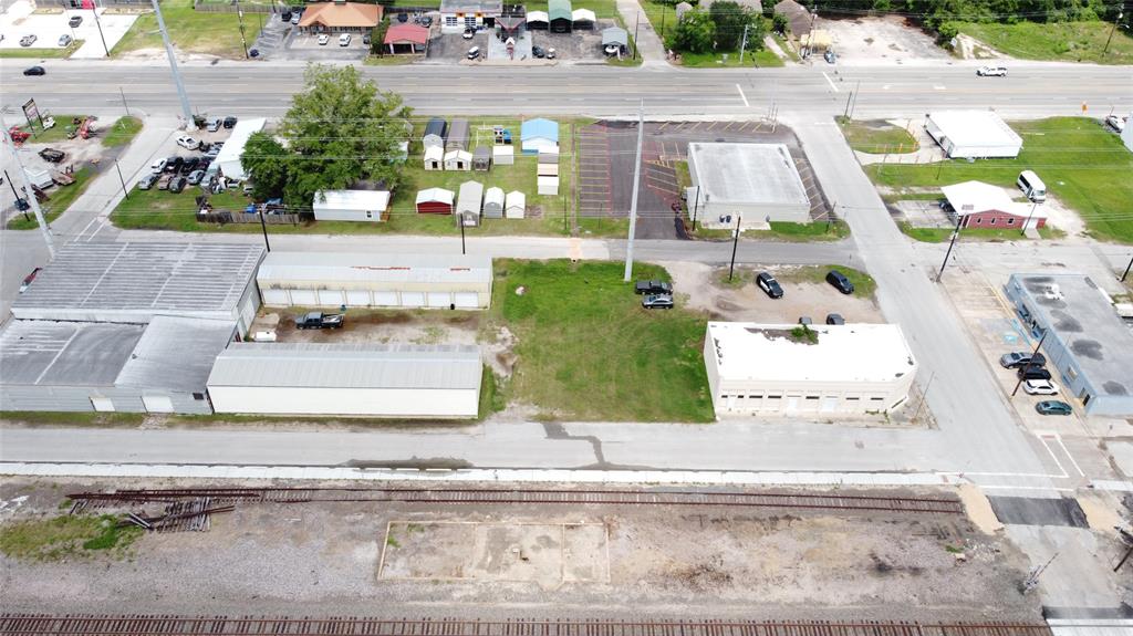 8002 N Martin Luther King Avenue, Hitchcock, Texas image 8