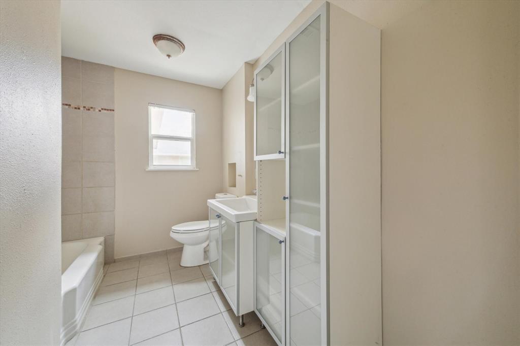 Houston, Texas 77080, United States, 3 Bedrooms Bedrooms, ,2 BathroomsBathrooms,Residential,Active,22664