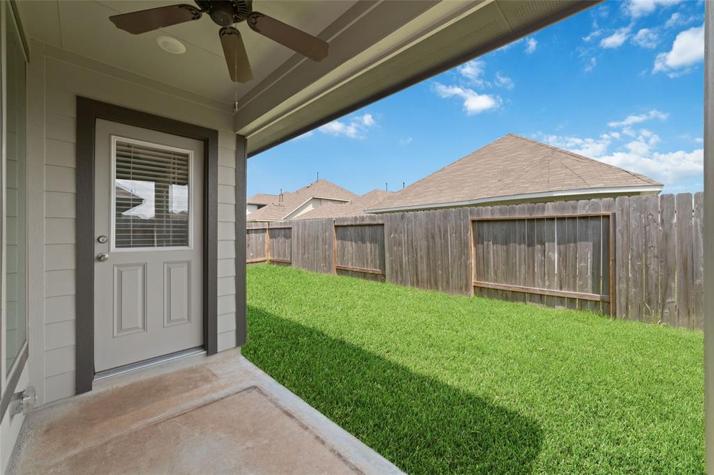 20551 Laila Manor Lane, Richmond, Texas image 28