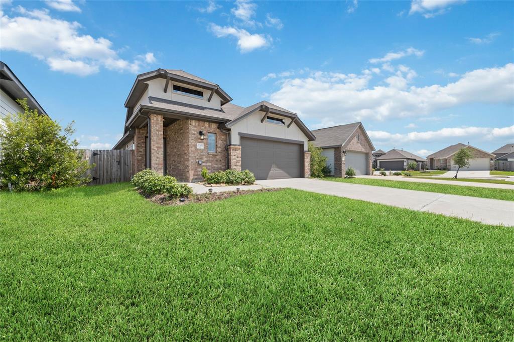 20551 Laila Manor Lane, Richmond, Texas image 25