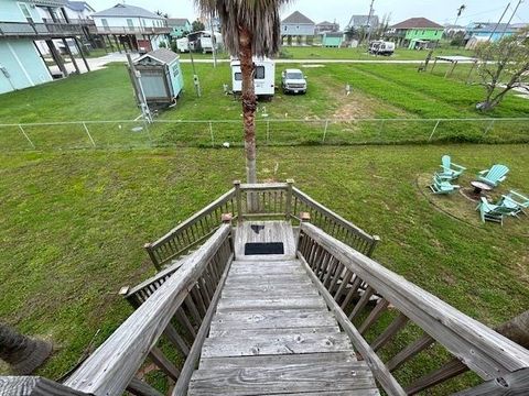 A home in Crystal Beach