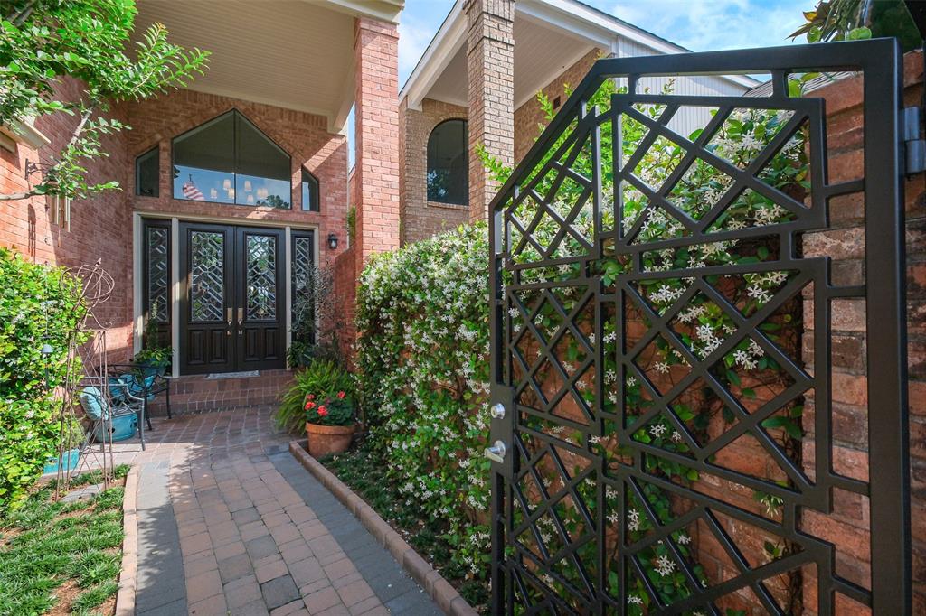 9626 Briar Forest Drive, Houston, Texas image 3