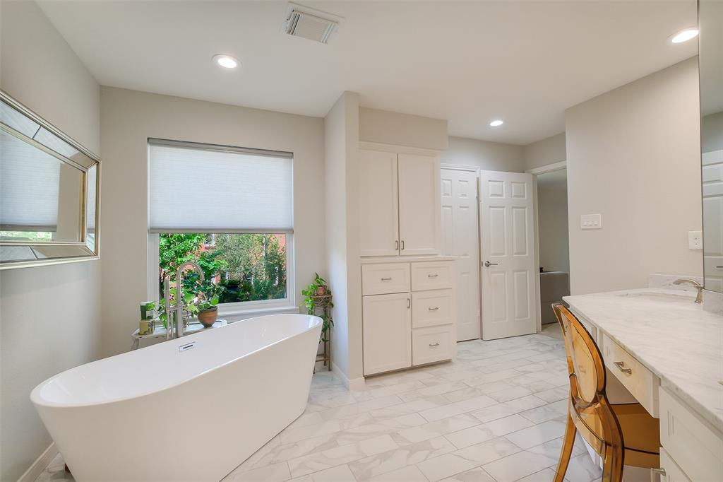 9626 Briar Forest Drive, Houston, Texas image 30