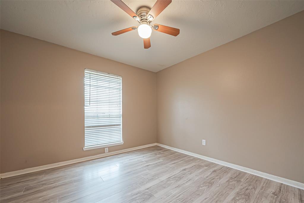 3635 Fir Forest Drive, Spring, Texas image 31