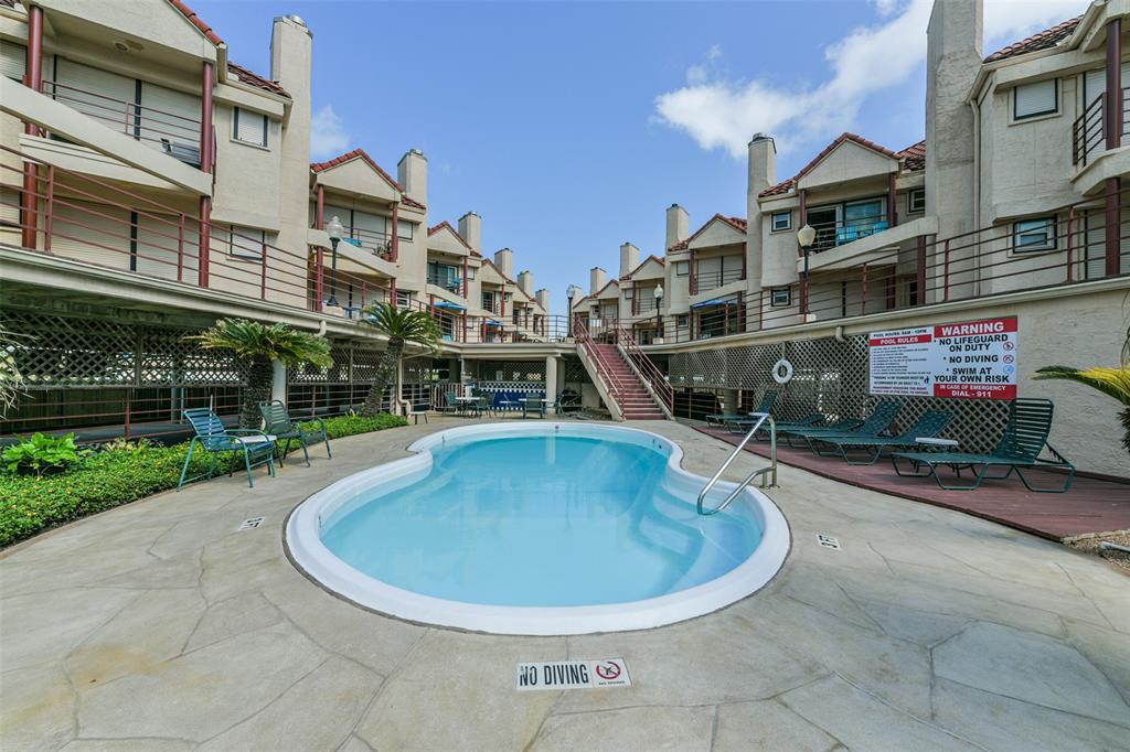 7312 Seawall Boulevard #103, Galveston, Texas image 32