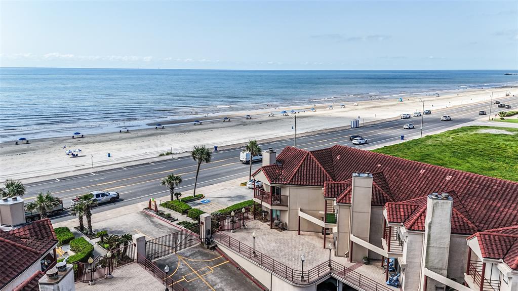 7312 Seawall Boulevard #103, Galveston, Texas image 30