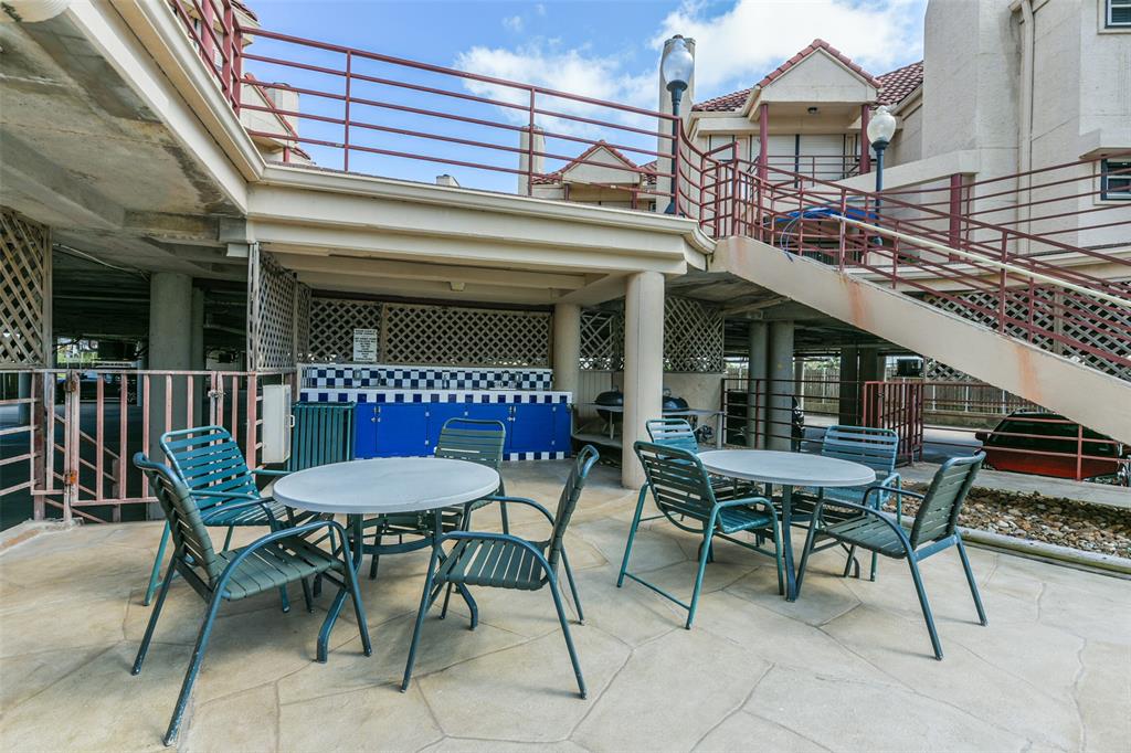 7312 Seawall Boulevard #103, Galveston, Texas image 35