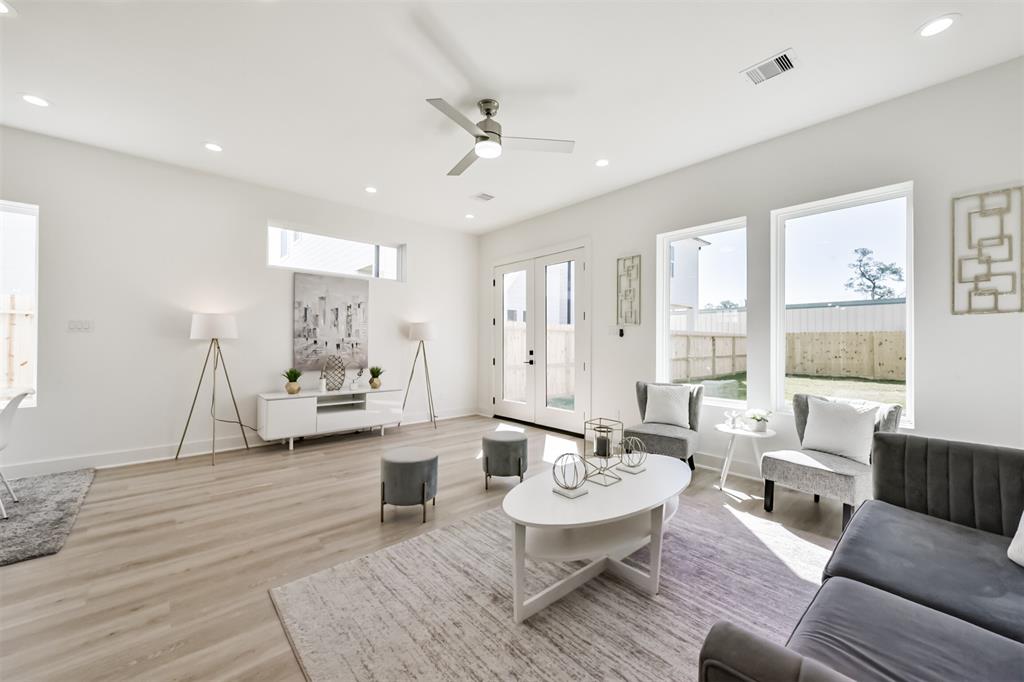 5009 Hardway Street, Houston, Texas image 9