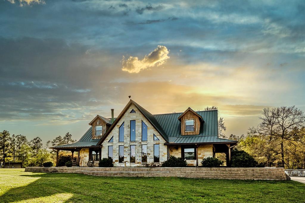 522 Round Prairie Rd Rd, Huntsville, Texas image 1