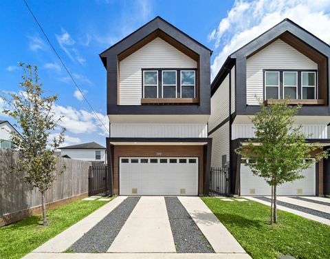 2110 Beall Street Houston TX 77008