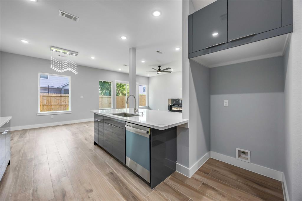 4923 Golden Forest Street #A, Houston, Texas image 13