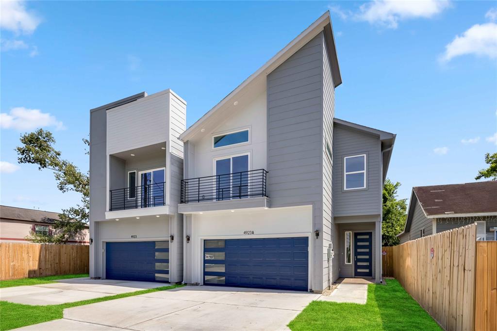4923 Golden Forest Street #A, Houston, Texas image 3