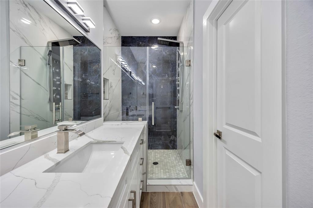 4923 Golden Forest Street #A, Houston, Texas image 24