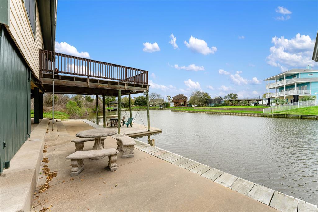 410 Palm Drive, Liverpool, Texas image 33