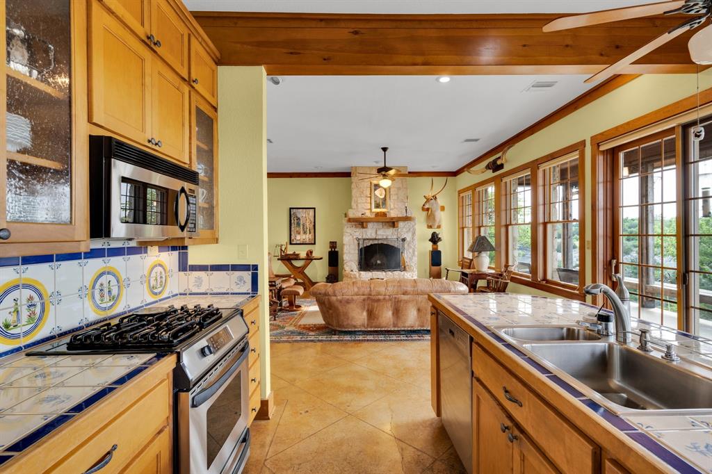246 Private Road 1610, Clifton, Texas image 19