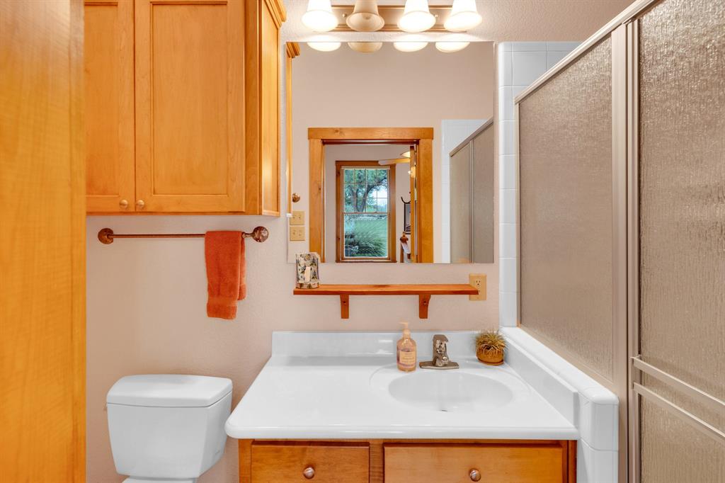 246 Private Road 1610, Clifton, Texas image 33