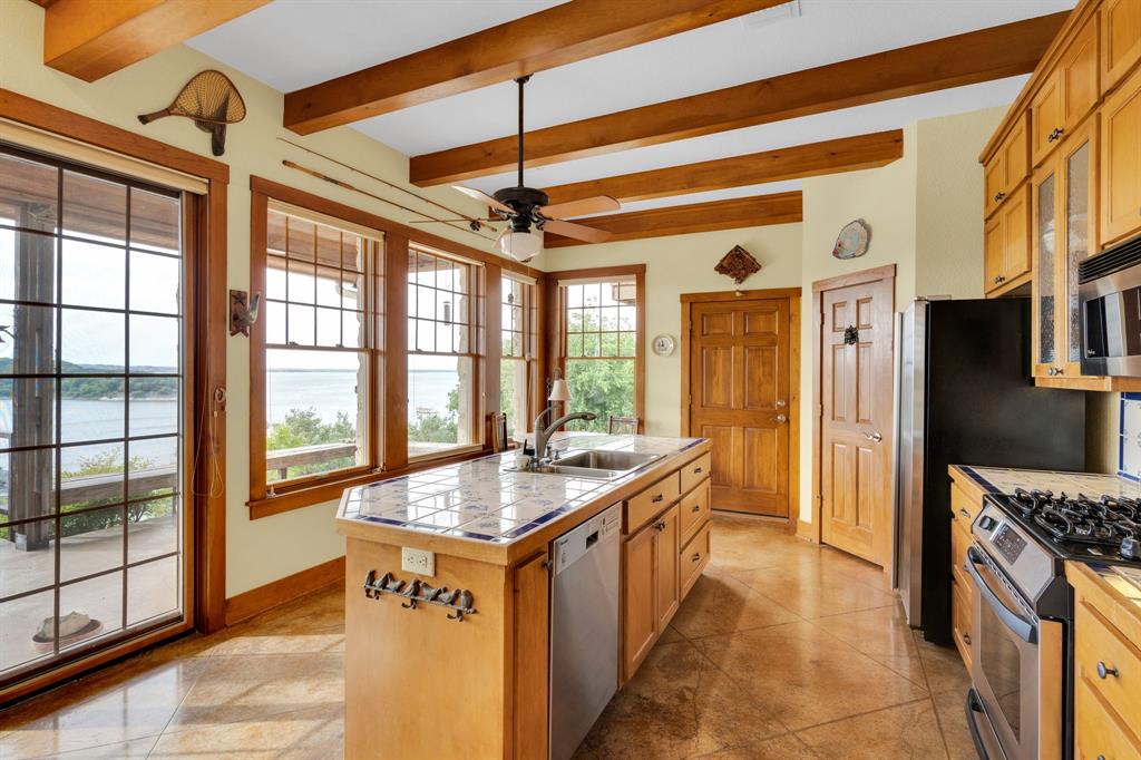 246 Private Road 1610, Clifton, Texas image 18