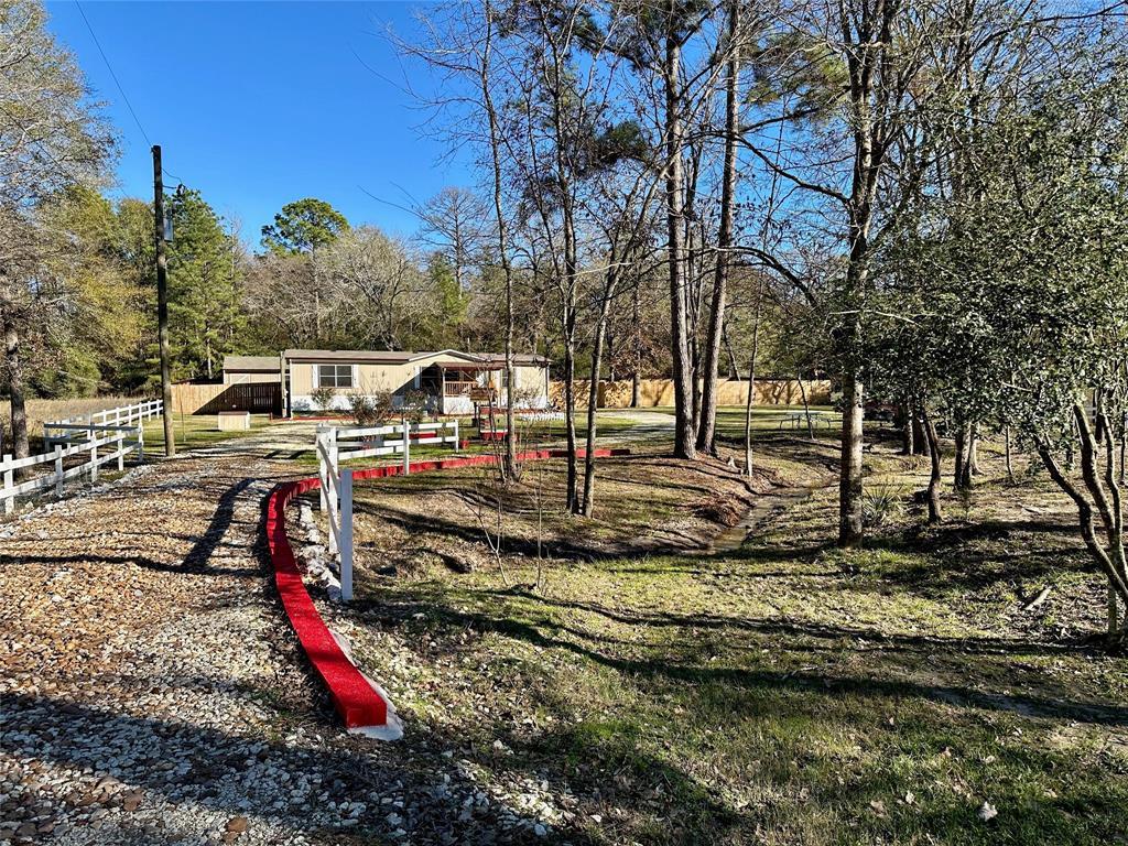 20 N Fork Lane, Huntsville, Texas image 13