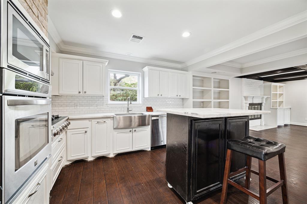 10811 Cranbrook Road, Houston, Texas image 6