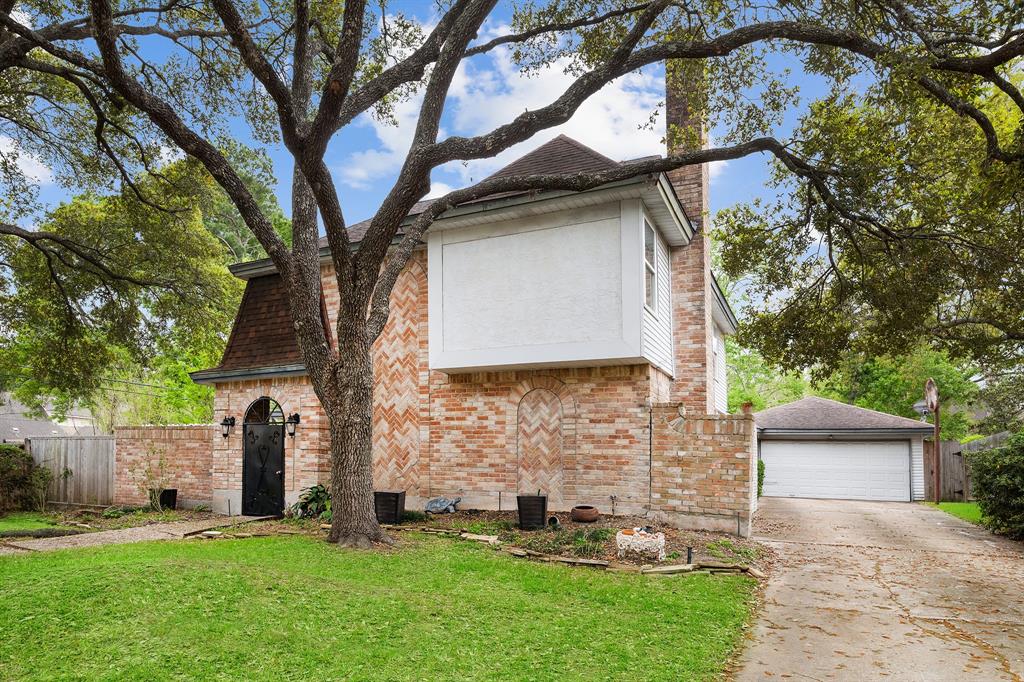 10811 Cranbrook Road, Houston, Texas image 2