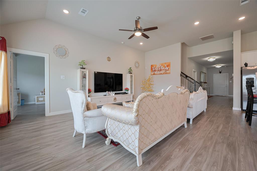 8619 Jetty Glen Drive, Cypress, Texas image 16