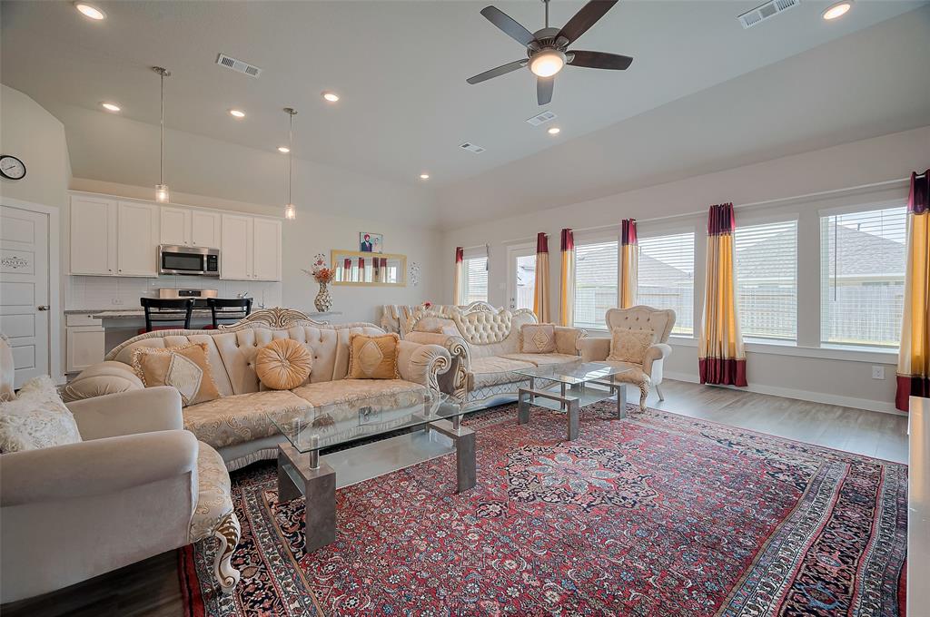 8619 Jetty Glen Drive, Cypress, Texas image 18