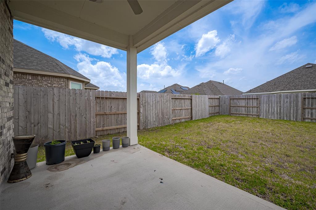 8619 Jetty Glen Drive, Cypress, Texas image 46