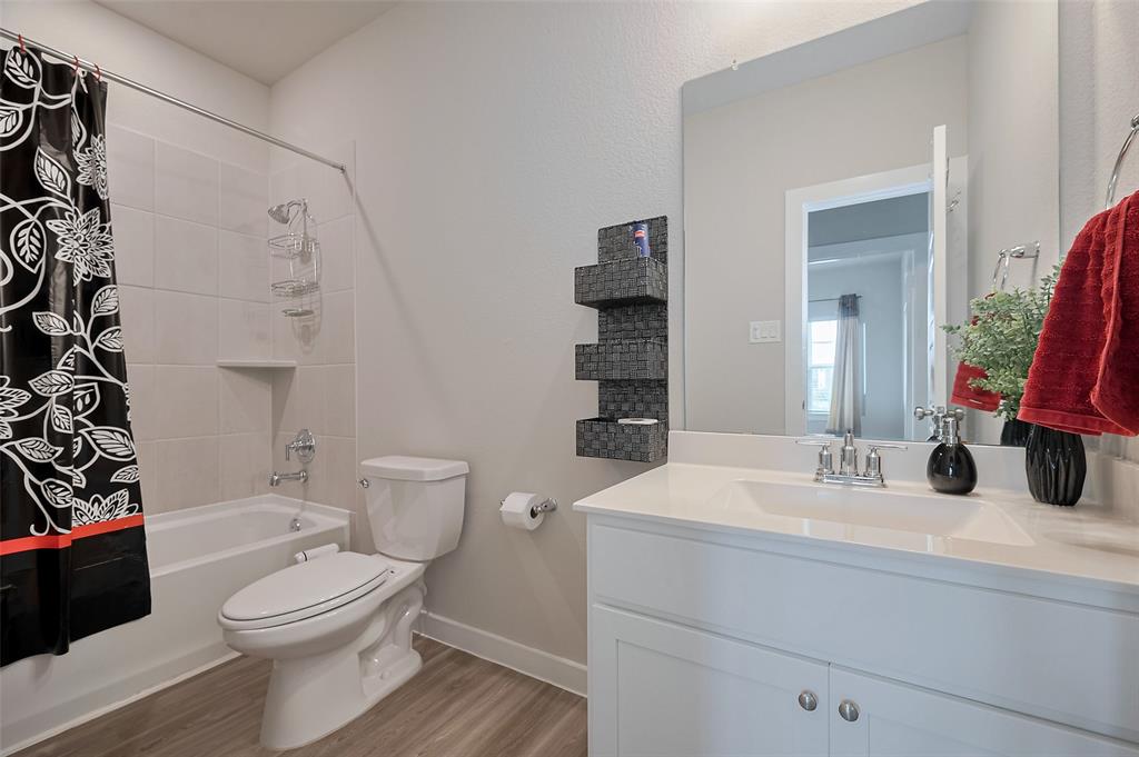 8619 Jetty Glen Drive, Cypress, Texas image 22