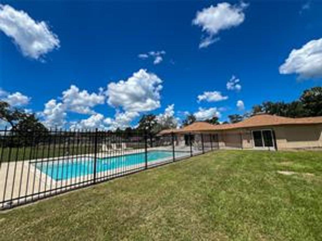 Sandpiper Lane, Hempstead, Texas image 10