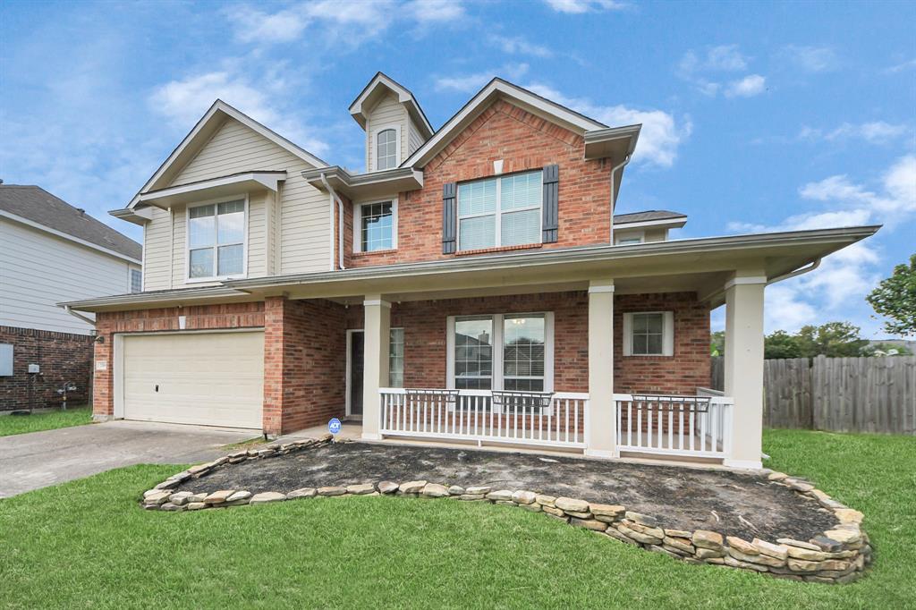 2304 Shadow Canyon Court, Pearland, Texas image 27