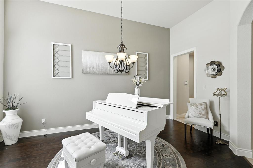 2302 Taylor Marie Trail