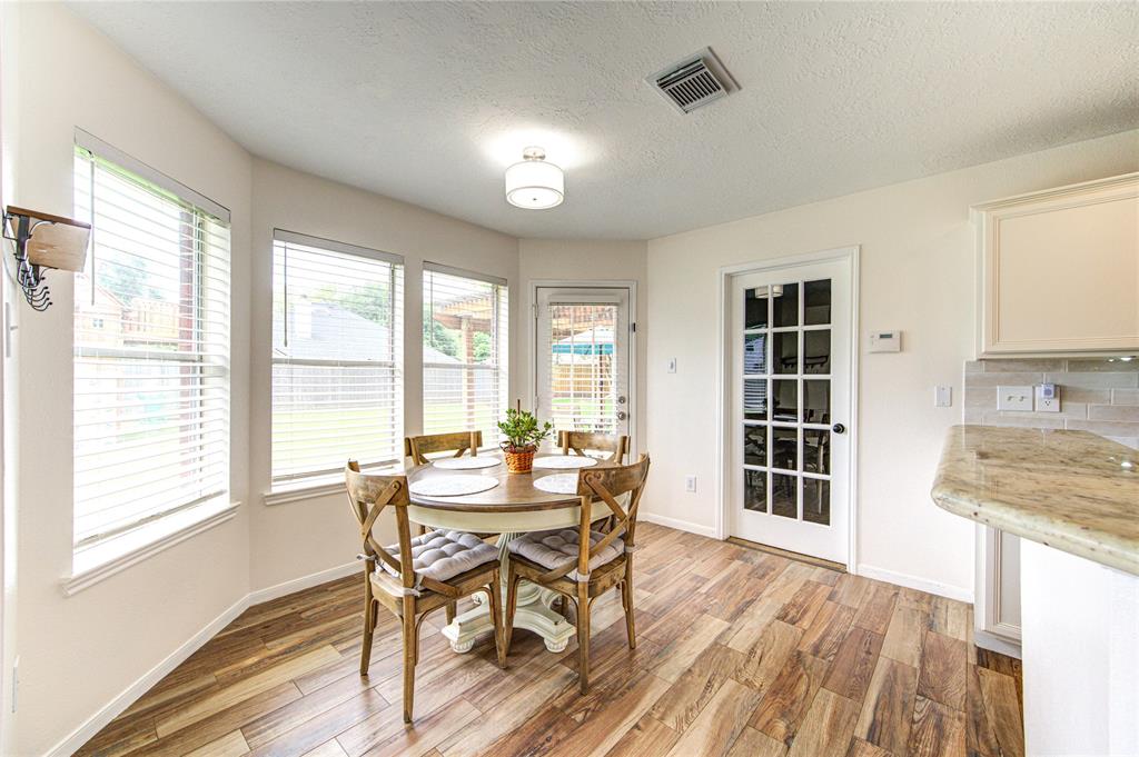 3109 Watercastle Court, League City, Texas image 11