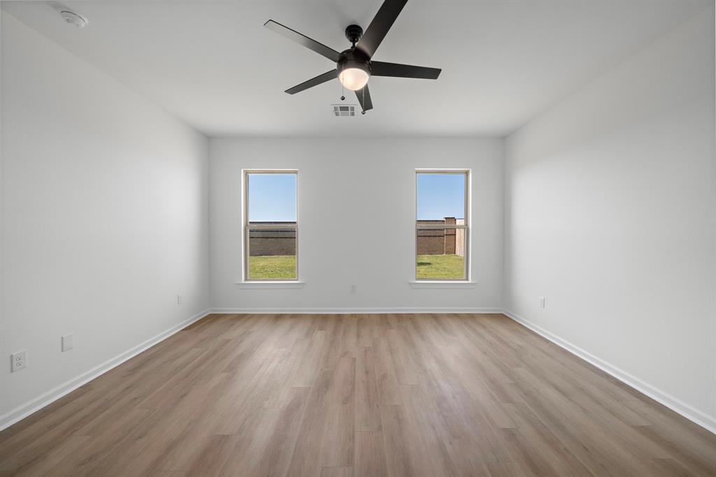 710 Blue Sky Place, Beasley, Texas image 23