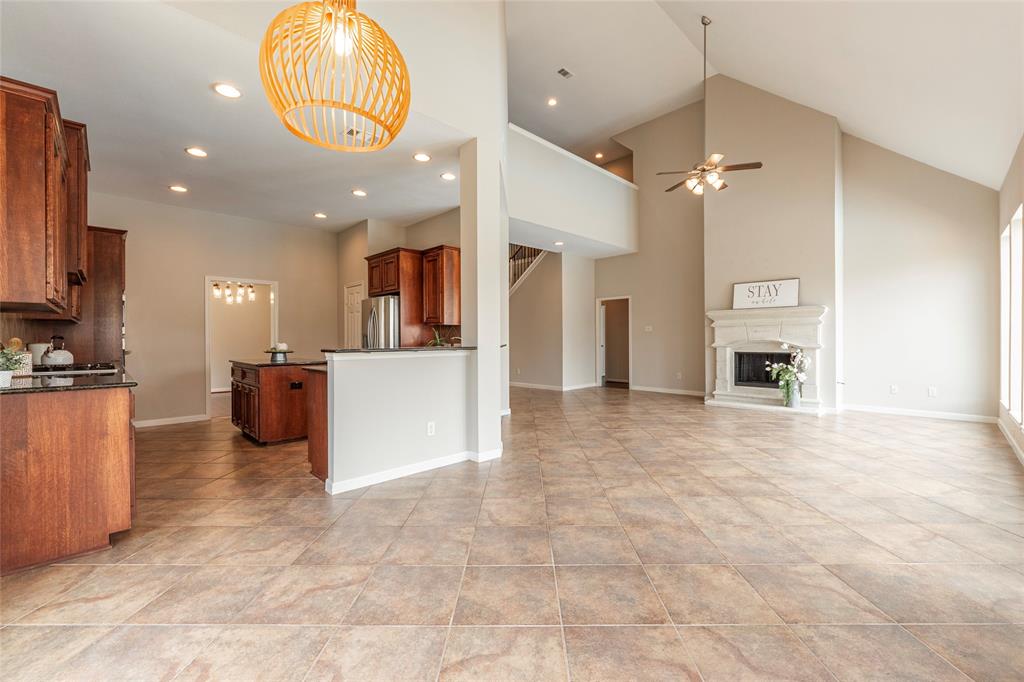 2505 Rockygate Lane, Friendswood, Texas image 17