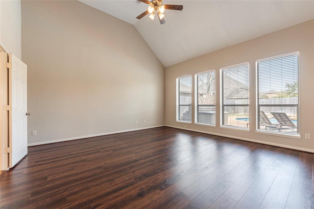 2505 Rockygate Lane, Friendswood, Texas image 25