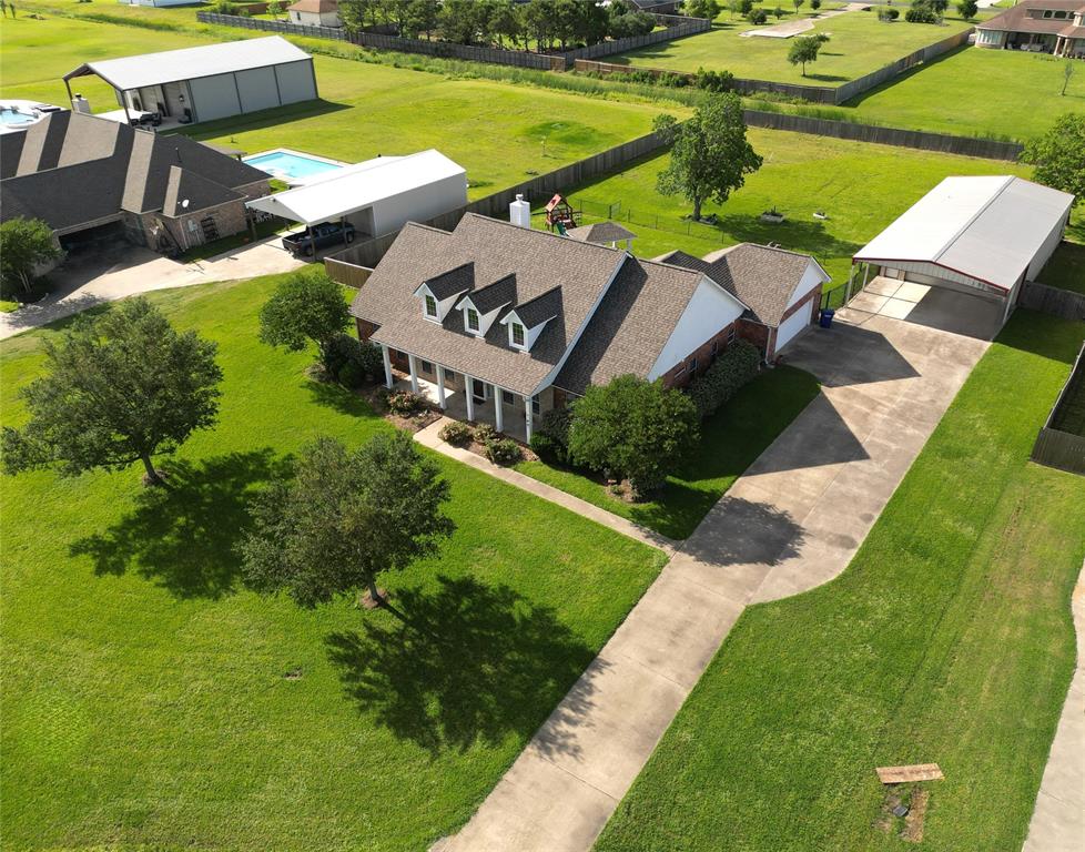 4219 Landon Lane, Baytown, Texas image 3